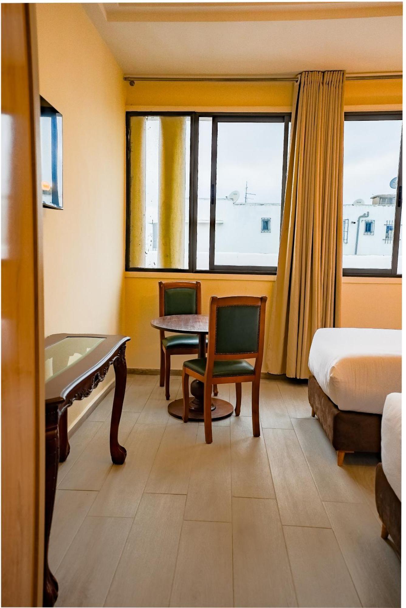 Hotel Arabesque